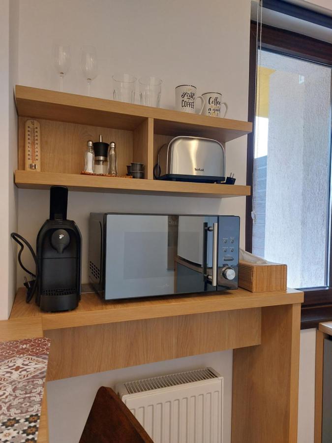 Snug Apartments - Private Parking Near Downtown Брашов Екстериор снимка
